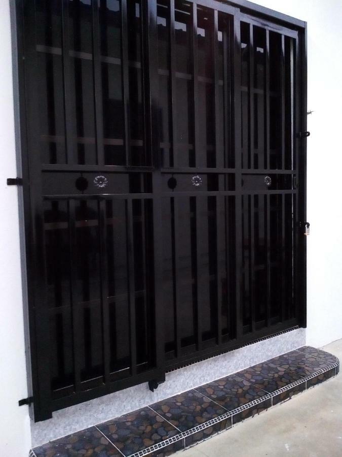Rehat Famili Holiday home *